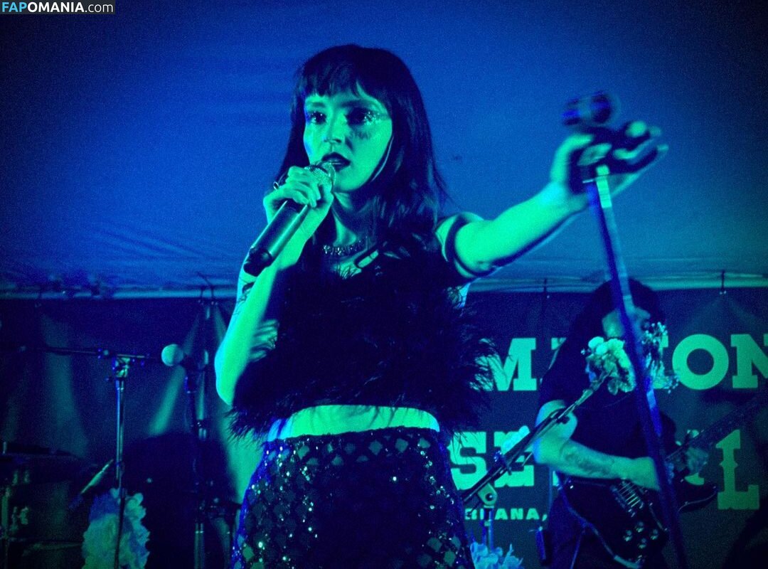 Lauren Mayberry / laurenevemayberry Nu OnlyFans  Photo fuitée #233