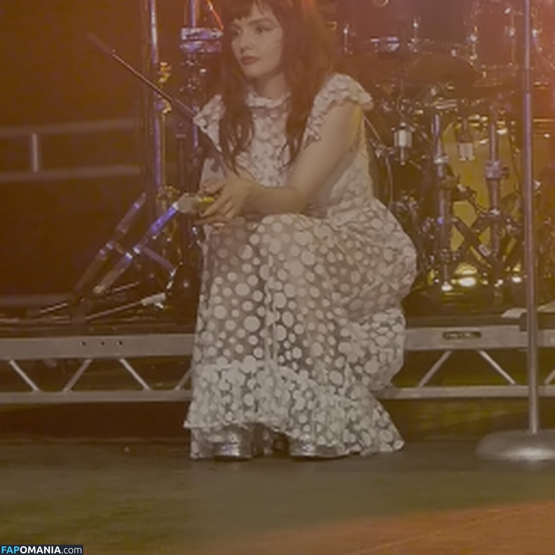 Lauren Mayberry / laurenevemayberry Nu OnlyFans  Photo fuitée #692