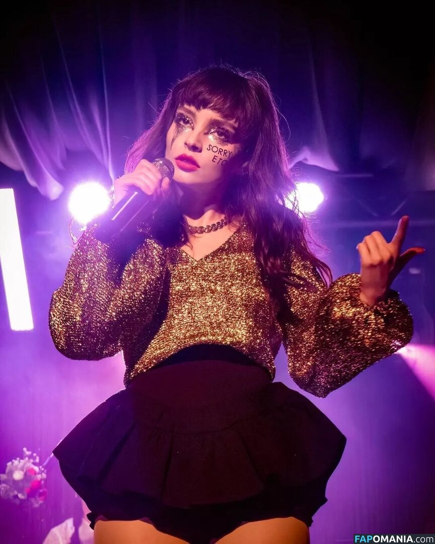 Lauren Mayberry / laurenevemayberry Nu OnlyFans  Photo fuitée #871