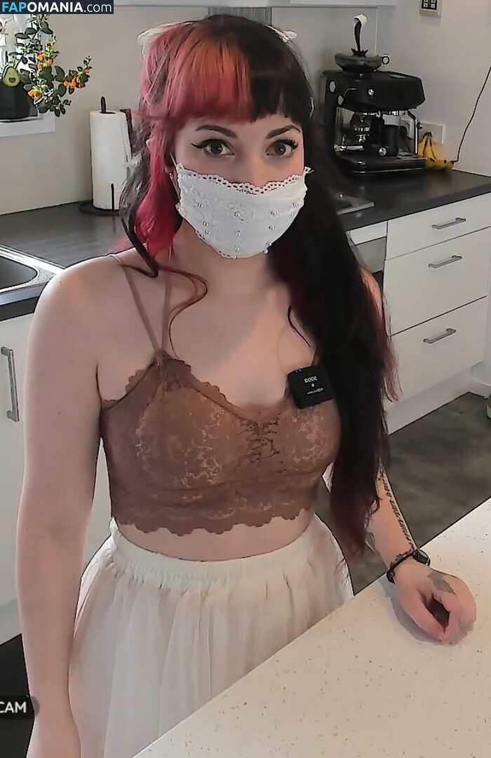 Layna Lazar / LaynaLazar Nu OnlyFans  Photo fuitée #118