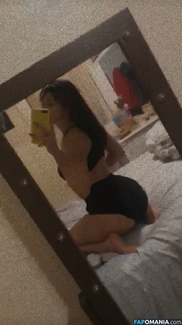 Laynis Almonte / laynis / laynis_almonte Nu OnlyFans  Photo fuitée #1