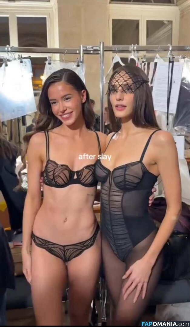 Lea Elui / LeaElui Nu OnlyFans  Photo fuitée #656