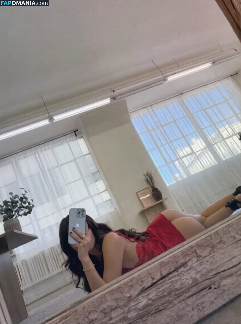Lea Martinez / leamartinez612 / slayeas Nu OnlyFans  Photo fuitée #6