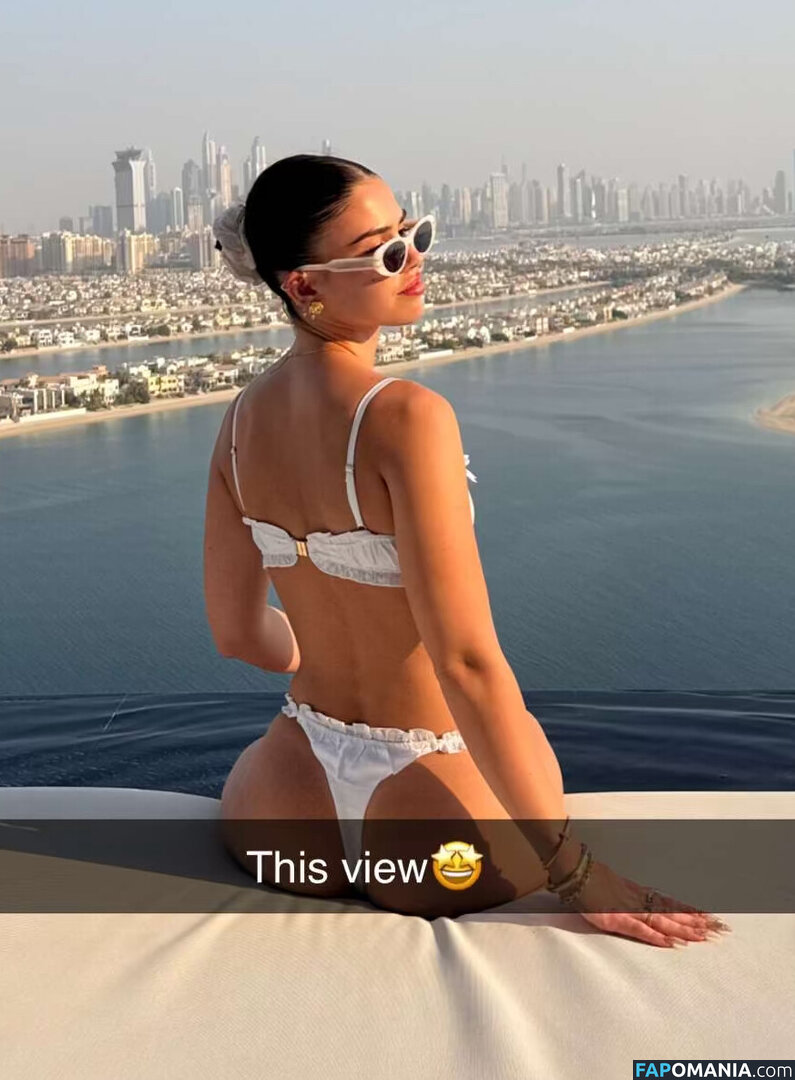 Leah Halton / leahhalton_ Nu OnlyFans  Photo fuitée #374