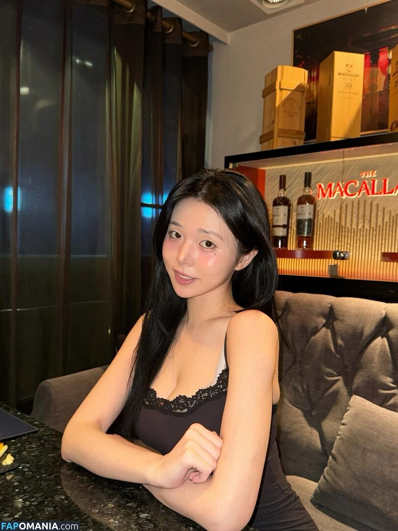 Lee Yeon-woo / yeonwooahh / yonu1201 / 이연우 | Yonu Kuro | yonu_kuro Nu OnlyFans  Photo fuitée #6
