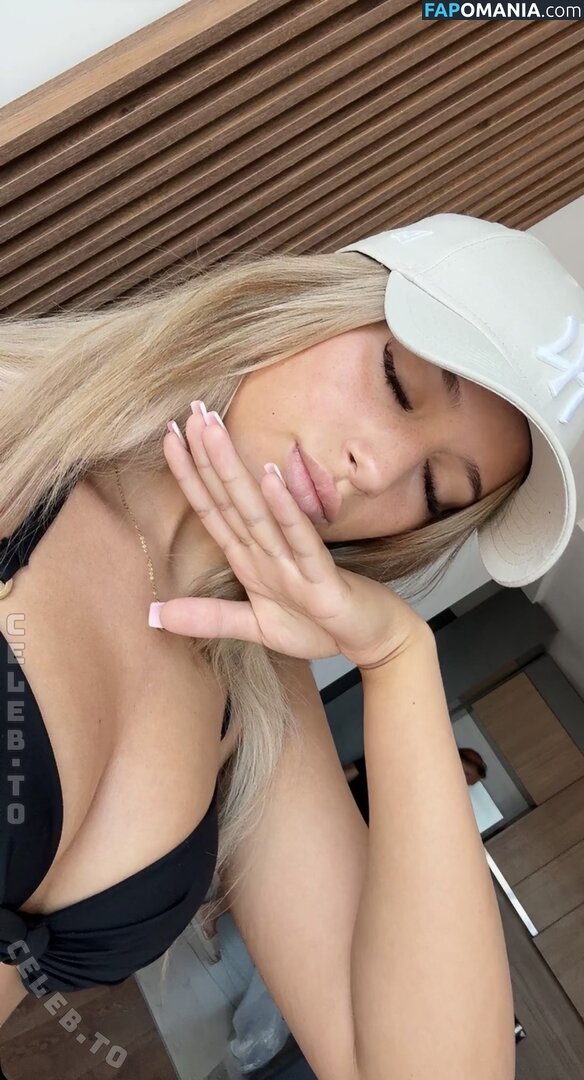 Lejla Dzamovic / lejladza3o / lejladzamovic Nu OnlyFans  Photo fuitée #14