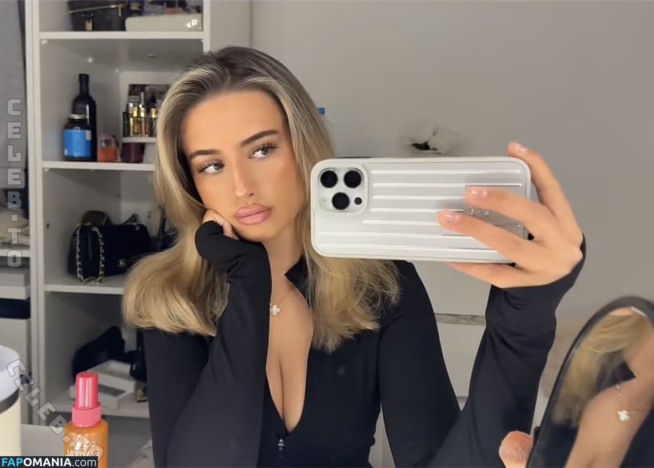 Lejla Dzamovic / lejladza3o / lejladzamovic Nu OnlyFans  Photo fuitée #17
