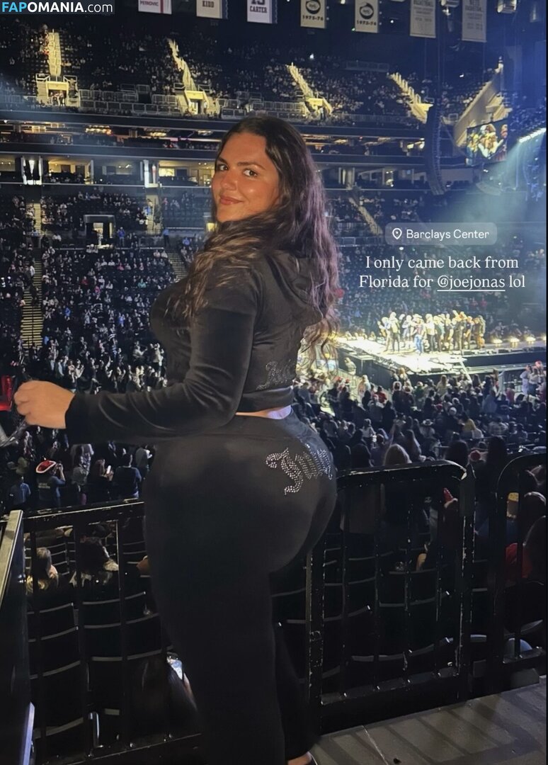 Lejneziri / lejlaneziri Nu OnlyFans  Photo fuitée #1