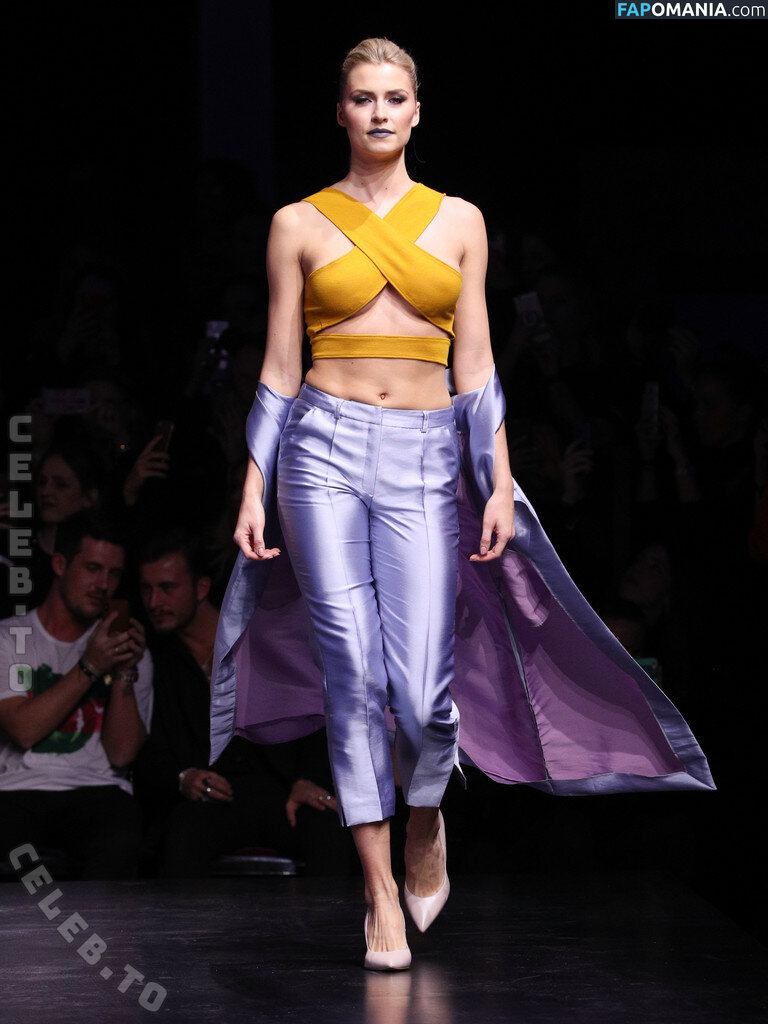 LenGercke / Lena Gercke / https: / lenagercke Nu OnlyFans  Photo fuitée #748