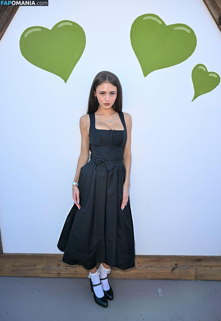 Leni Klum / leniklum Nu OnlyFans  Photo fuitée #1620