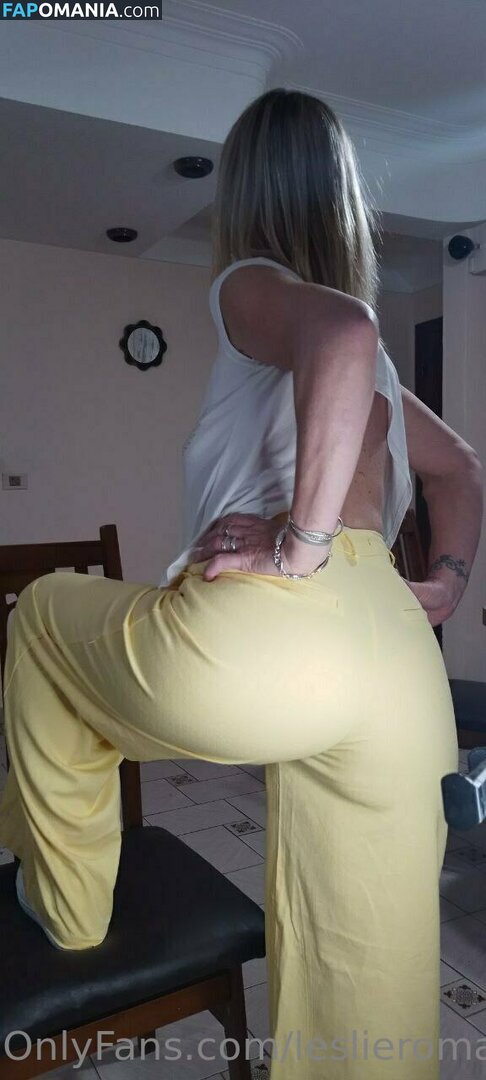 leslie.roma / leslieroma Nu OnlyFans  Photo fuitée #8