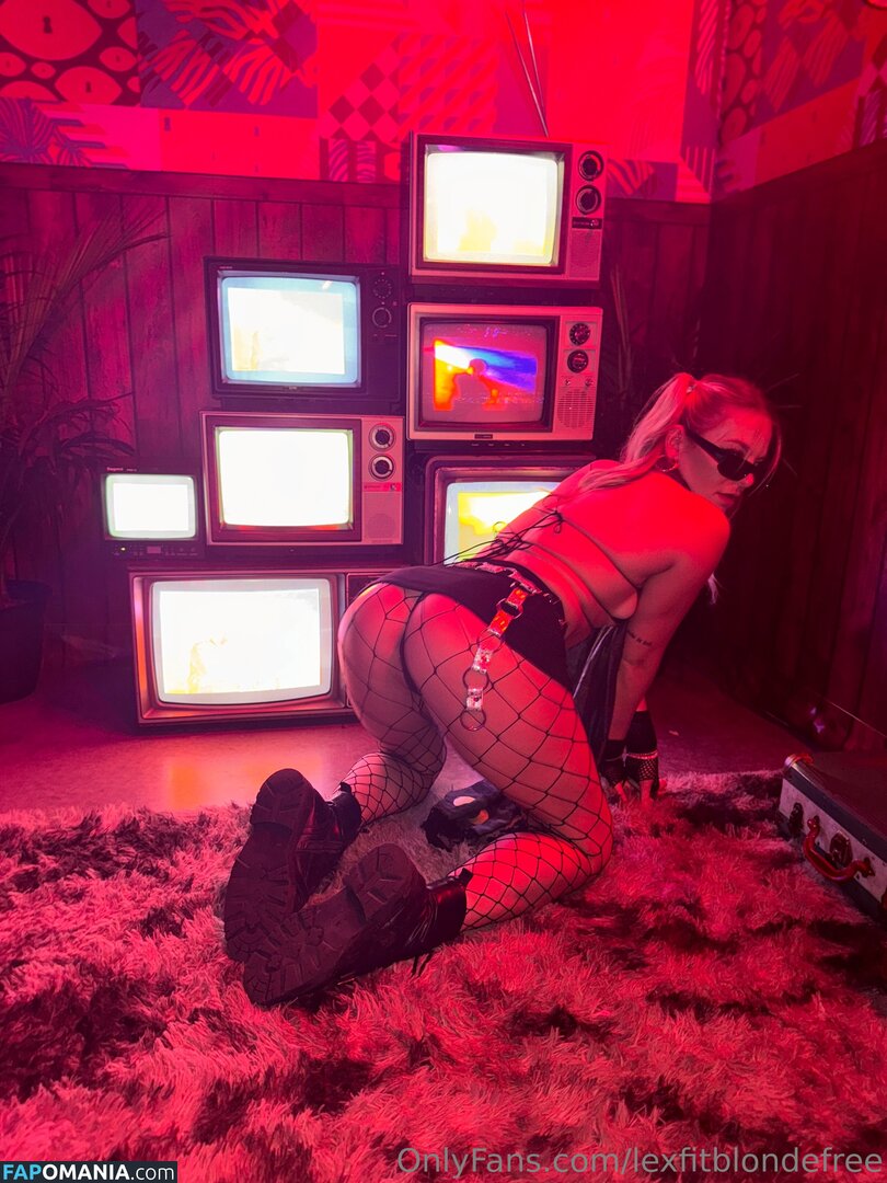 lexfitblonde / lexfitblondefree Nu OnlyFans  Photo fuitée #14