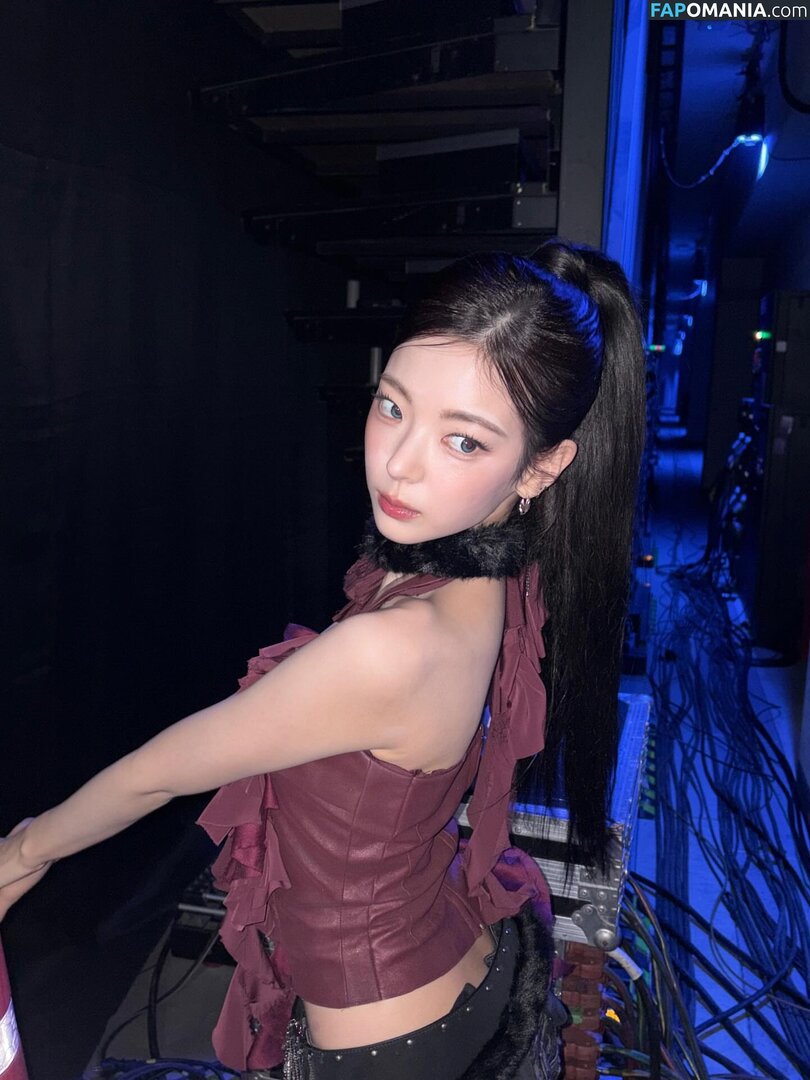 Choi Ji-su / ITZY / lia_loves___ / 최지수 Nu OnlyFans  Photo fuitée #6