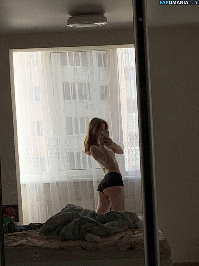liana_kisses Nu OnlyFans  Photo fuitée #1