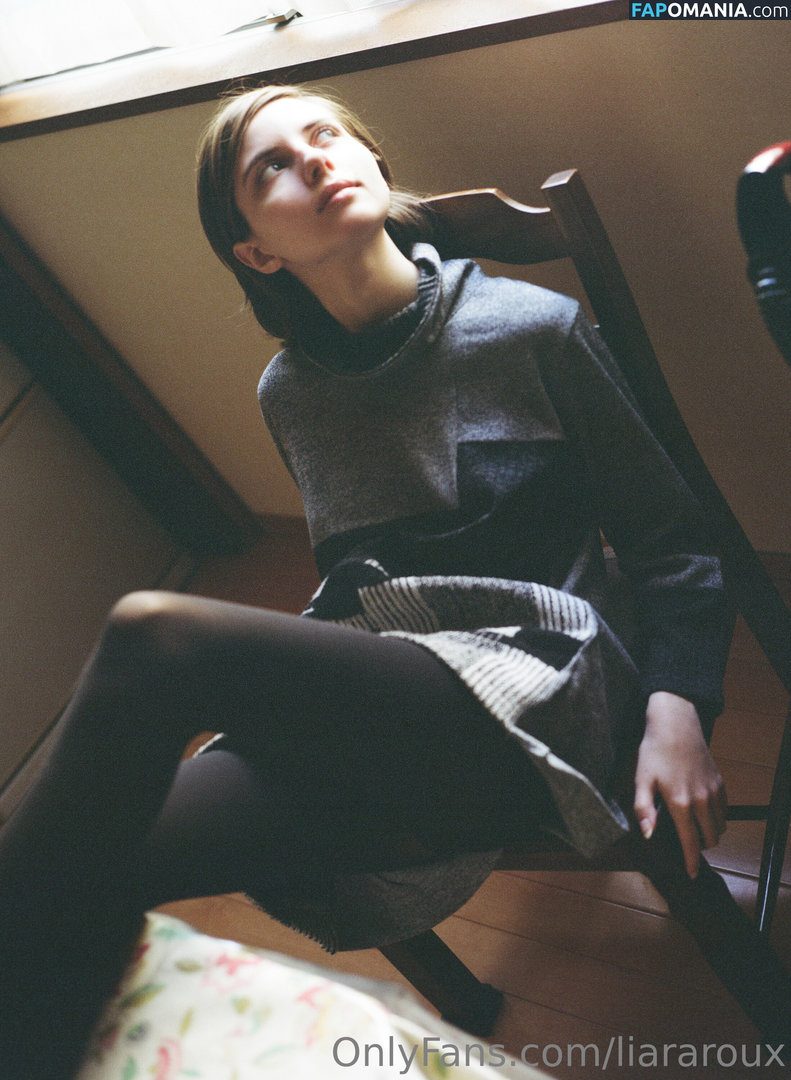 Liara Roux / liararoux Nu OnlyFans  Photo fuitée #160