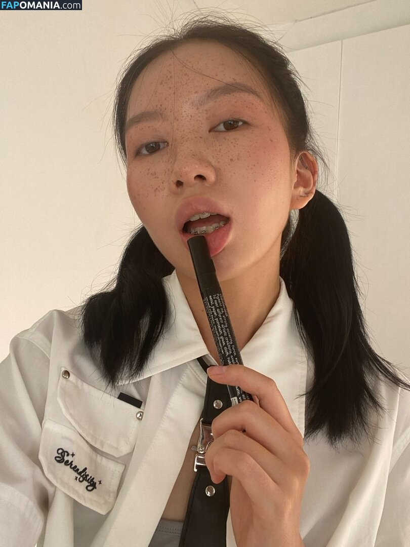 lil_kris_xo Nu OnlyFans  Photo fuitée #3