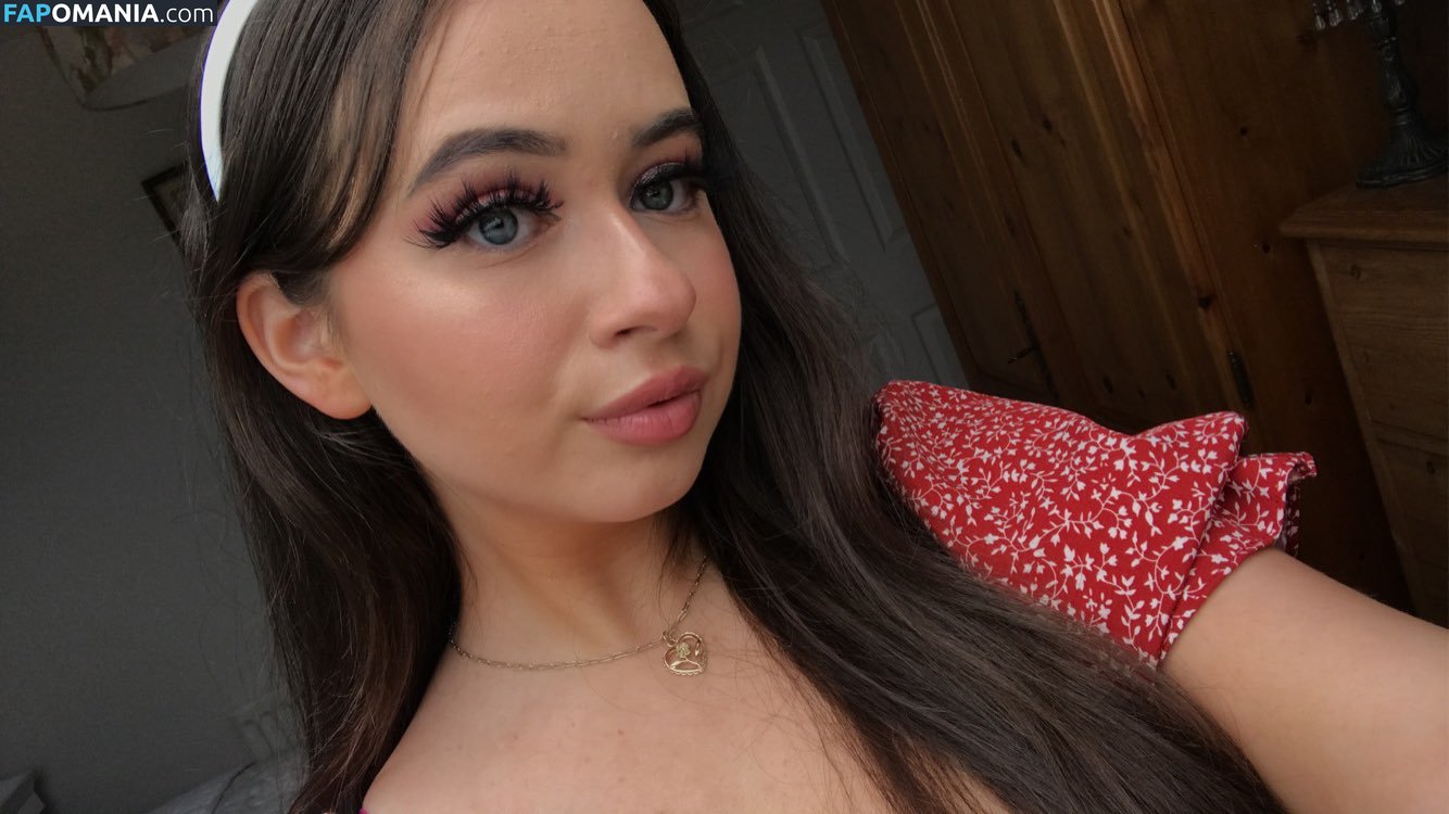 lilhunnixo / nellihoo Nu OnlyFans  Photo fuitée #29