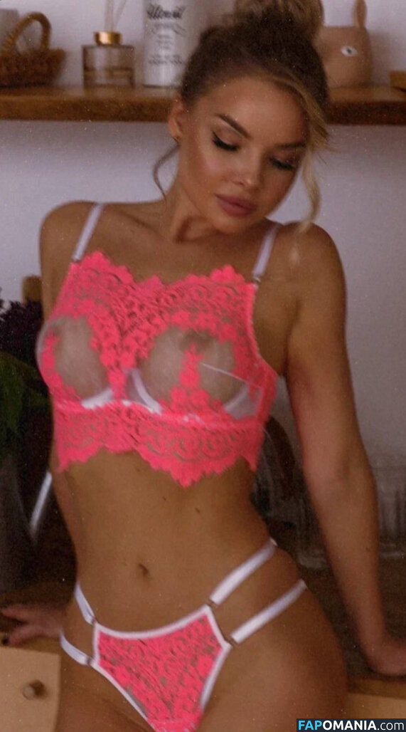 Liliya Hanusevich / han.liliya / liliya.han Nu OnlyFans  Photo fuitée #9