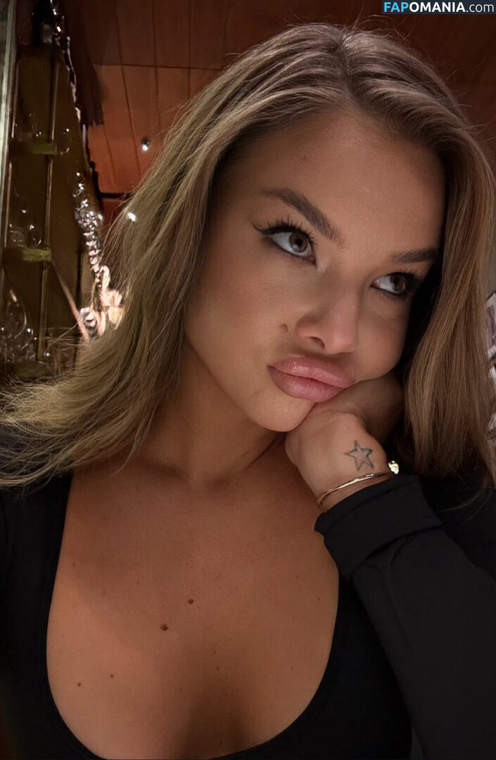 Liliya Hanusevich / han.liliya / liliya.han Nu OnlyFans  Photo fuitée #17