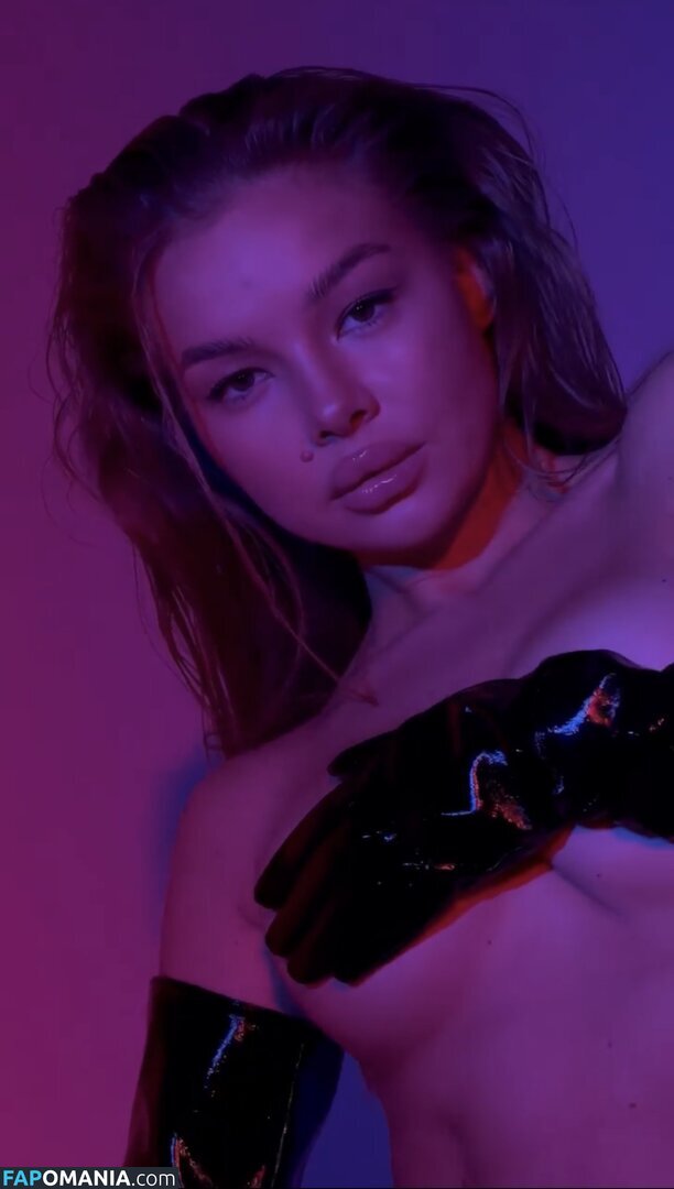 Liliya Hanusevich / han.liliya / liliya.han Nu OnlyFans  Photo fuitée #98