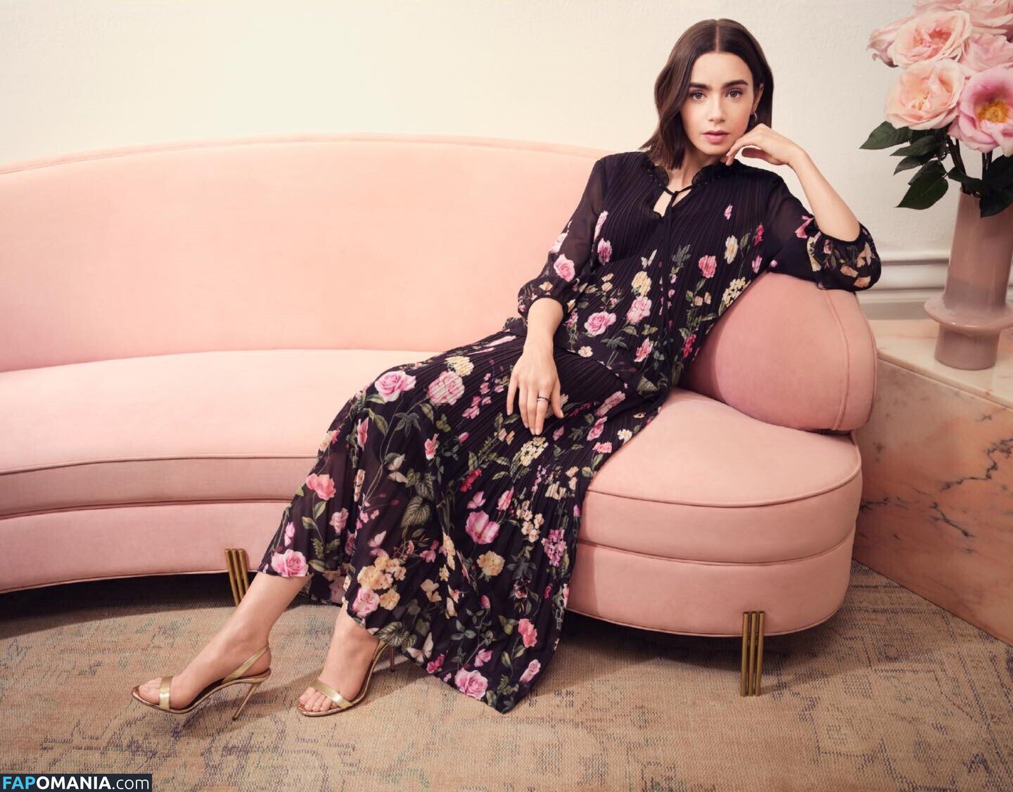 Lily Collins / lily_collins / lilyjcollins Nu OnlyFans  Photo fuitée #536
