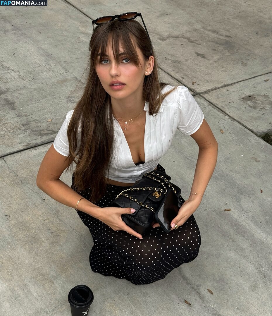 HungEaston / Lily Easton / lilyeaston Nu OnlyFans  Photo fuitée #173