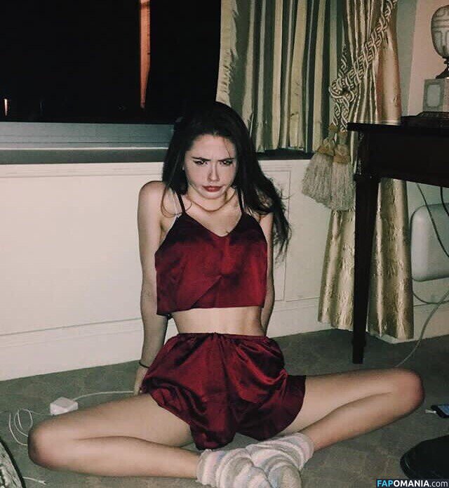 Lily Mo Sheen / lily_sheen Nu OnlyFans  Photo fuitée #446