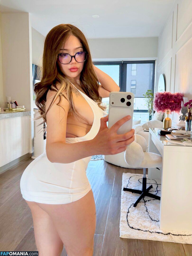 Lily Rabbit / lily.b.rabbit Nu OnlyFans  Photo fuitée #46
