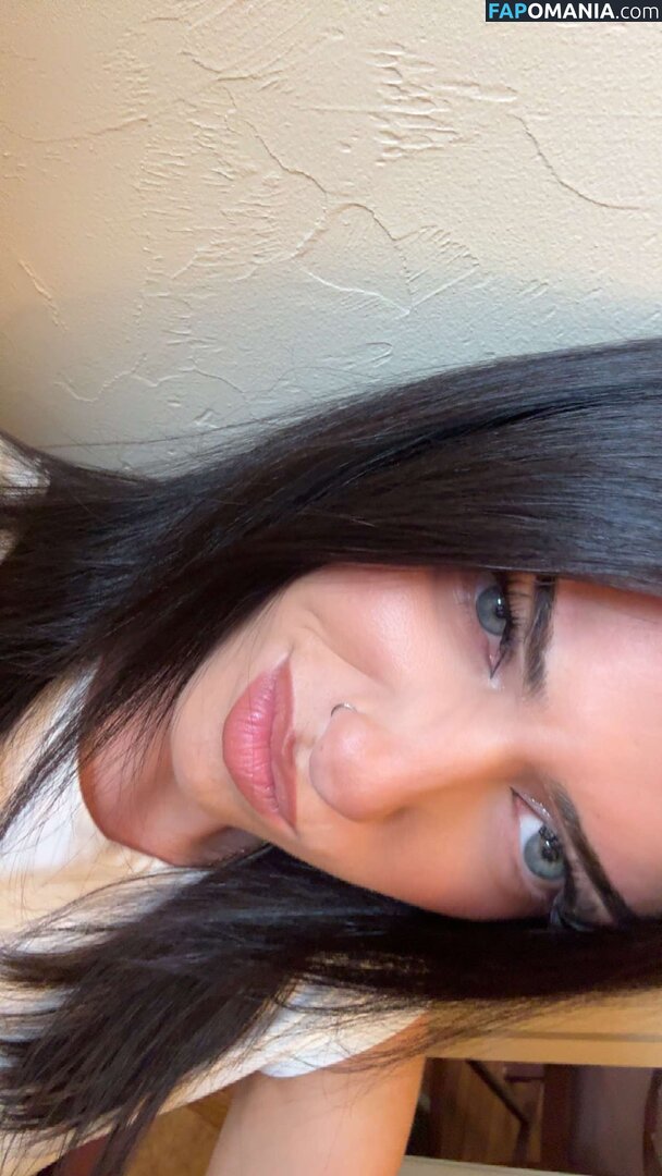 Lily Weber / itslily.w Nu OnlyFans  Photo fuitée #15