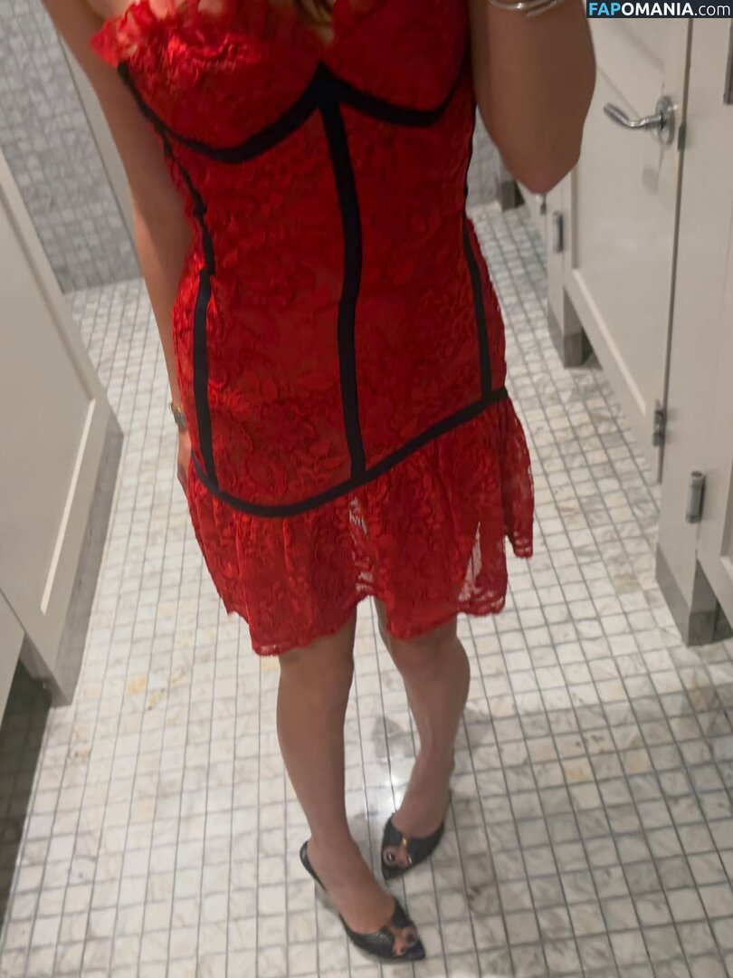 Lilychee Nu OnlyFans  Photo fuitée #1139