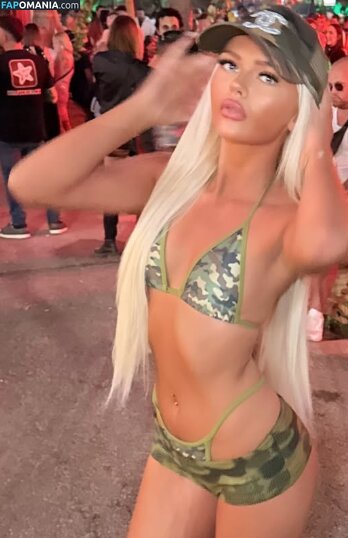 Lilyrosemoore_ Nu OnlyFans  Photo fuitée #7