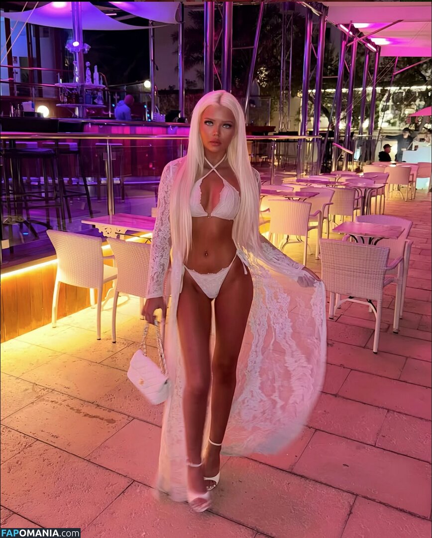 Lilyrosemoore_ Nu OnlyFans  Photo fuitée #10