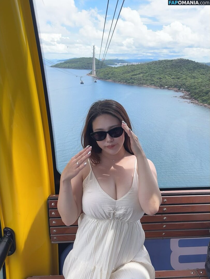 ling_00_ee Nu OnlyFans  Photo fuitée #8