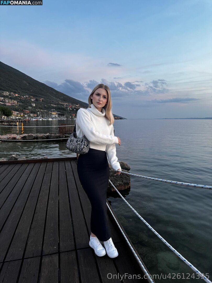 lindsilanestyle / linidreams Nu OnlyFans  Photo fuitée #1