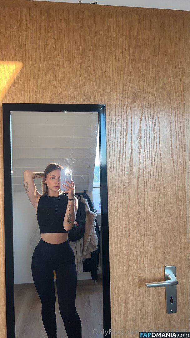 lindsilanestyle / linidreams Nu OnlyFans  Photo fuitée #2