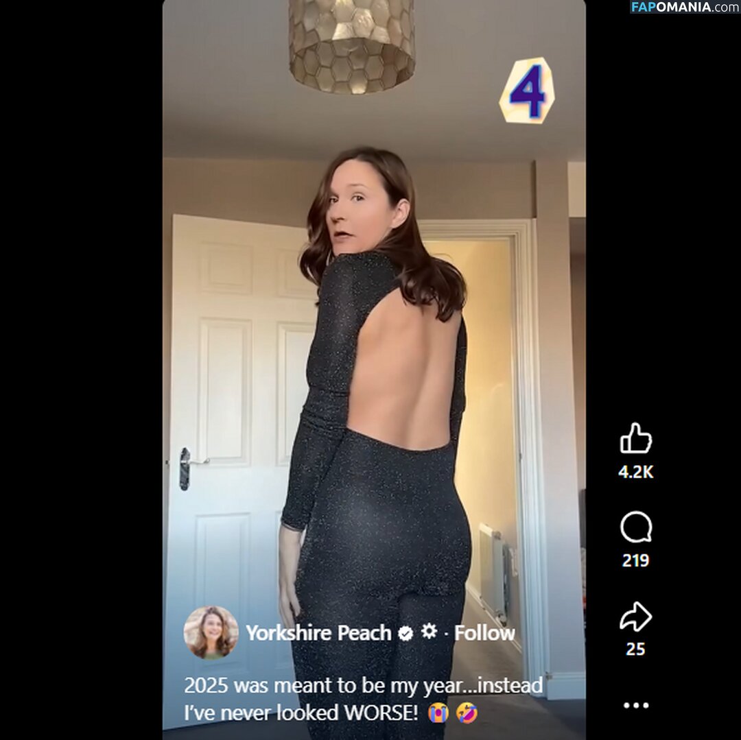 Lisa Dollan / yorkshire_peach Nu OnlyFans  Photo fuitée #4