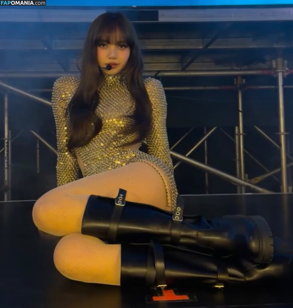 Lisa Manoban / lalalalisa_m Nu OnlyFans  Photo fuitée #8