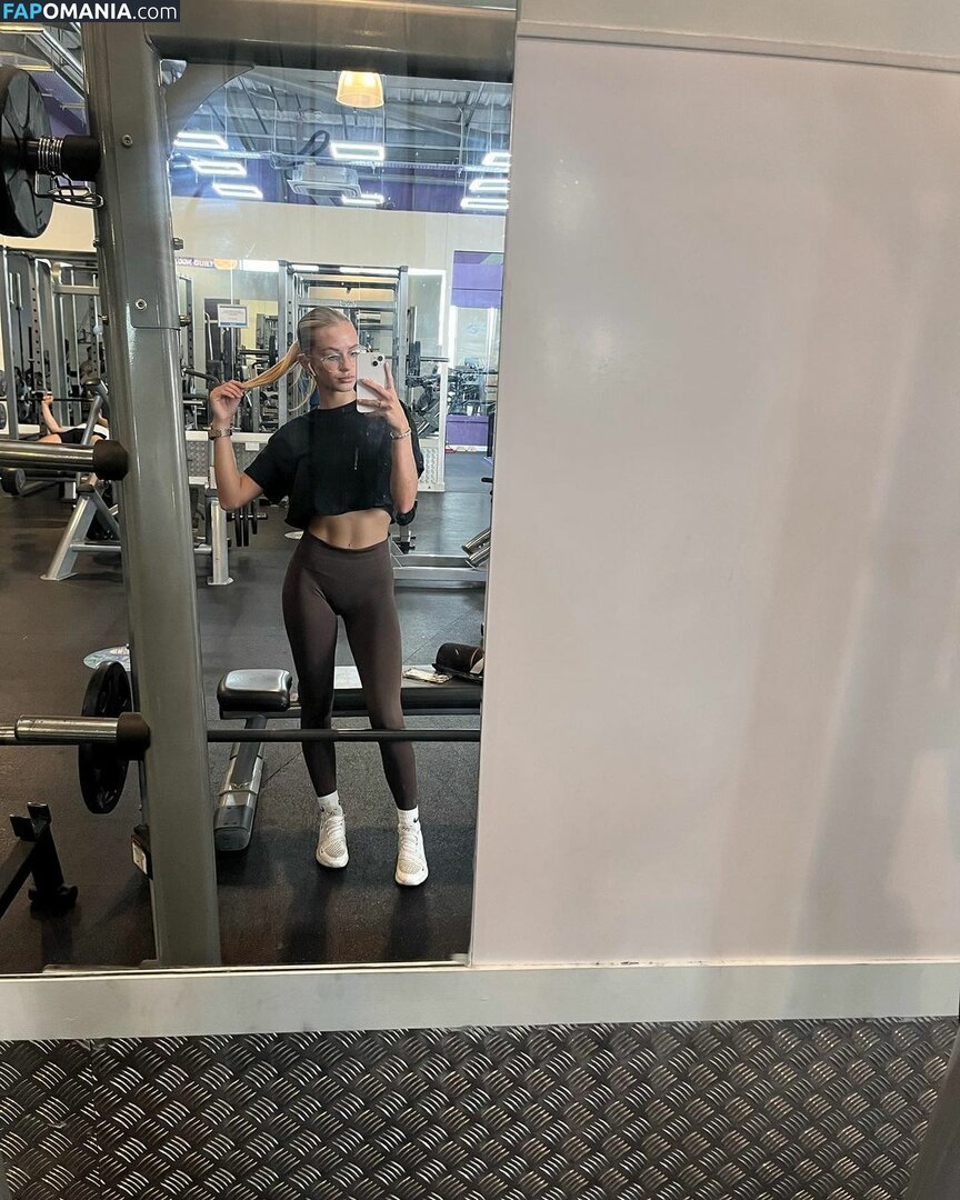 Lisa Price Nu OnlyFans  Photo fuitée #15