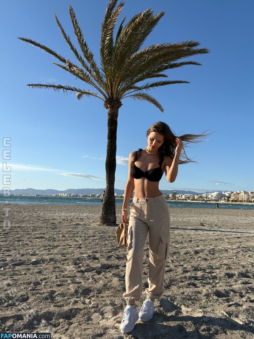 Liss.thl Nu OnlyFans  Photo fuitée #9