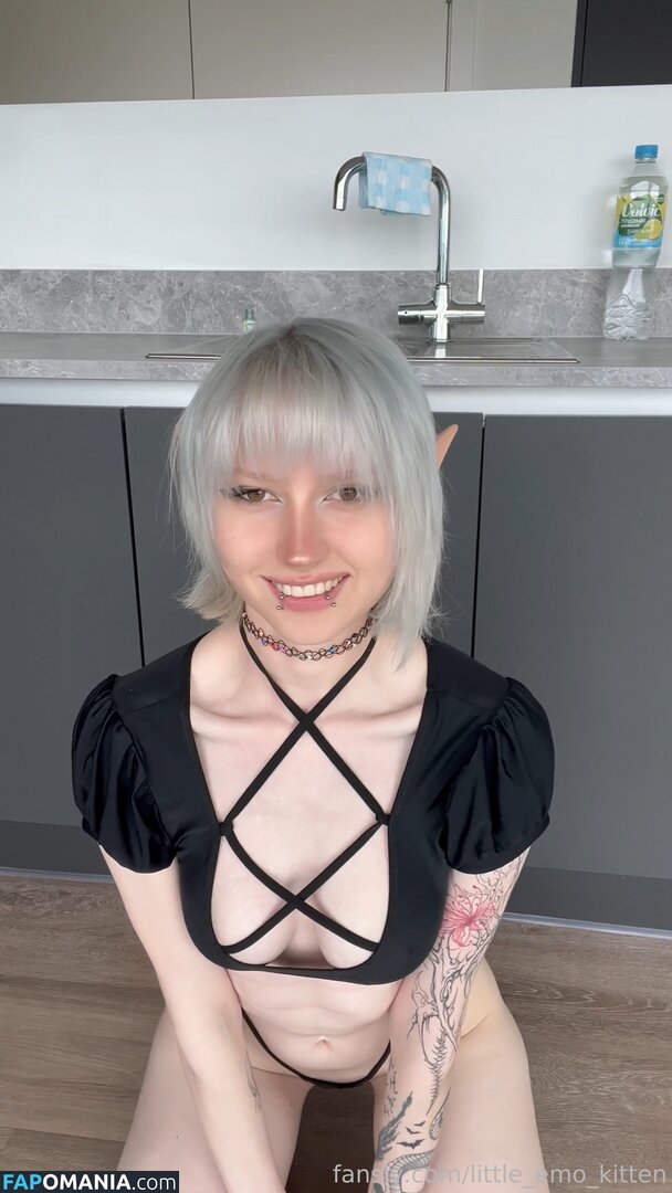 daddys_emo_girl / justemokitten / little_emo_kitten Nu OnlyFans  Photo fuitée #1102