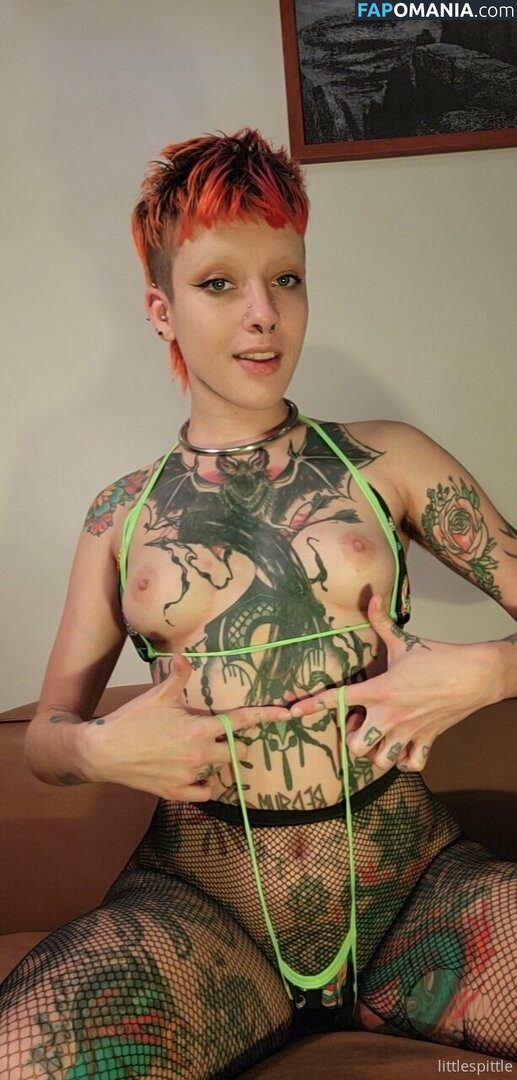 Little Spittle / lilspittle / littlespittle Nu OnlyFans  Photo fuitée #407