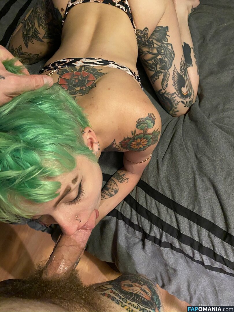 Little Spittle / lilspittle / littlespittle Nu OnlyFans  Photo fuitée #486