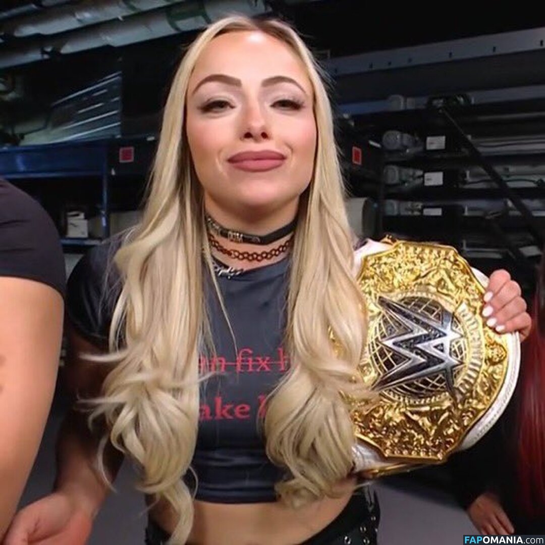Liv Morgan / https: / yaonlylivvonce Nu OnlyFans  Photo fuitée #956