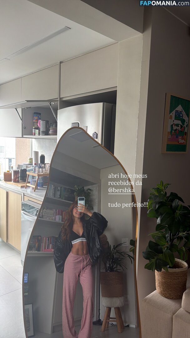 Liv Resenhas / livresenhas / livssecretlifefree Nu OnlyFans  Photo fuitée #1