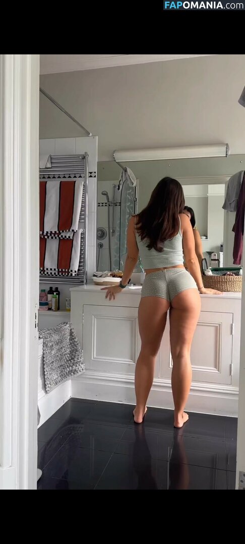 elle edwards / livefitelle Nu OnlyFans  Photo fuitée #21