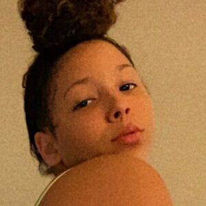 livyyboo18
