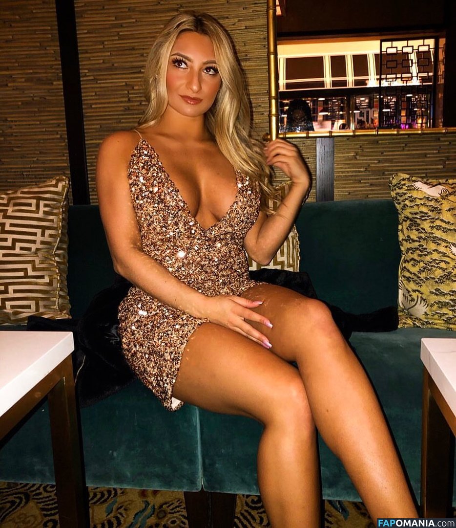 Lizzy Decologero Nu OnlyFans  Photo fuitée #11