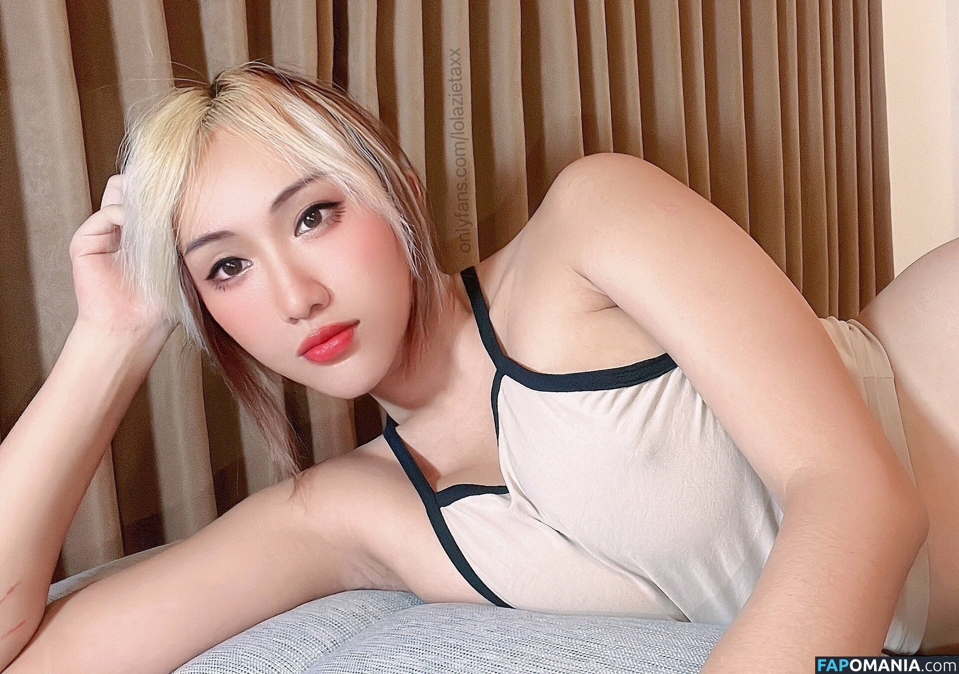 lolazieta / lolazietaxx Nu OnlyFans  Photo fuitée #11