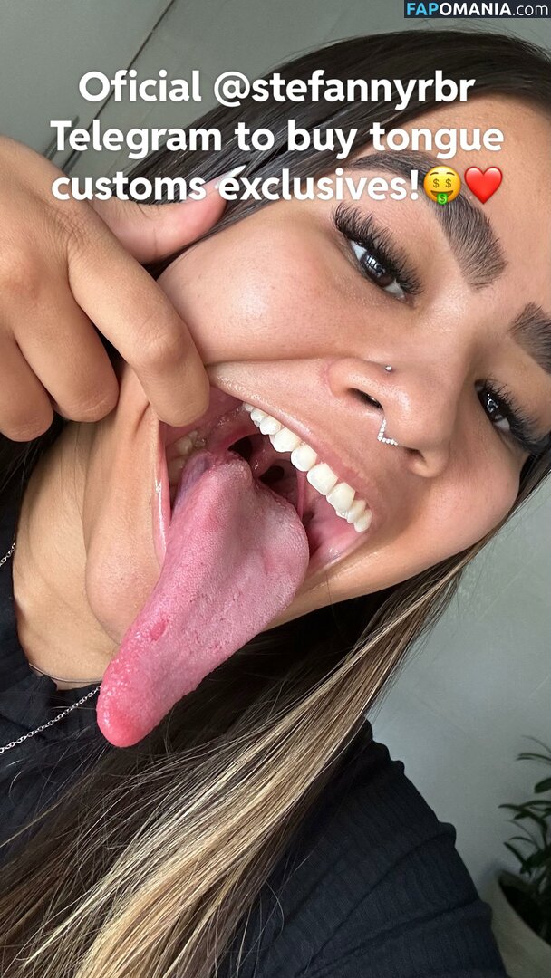 Long Tongue Fetish / _longtonguelewis / diqueentongue / longtonguelewis Nu OnlyFans  Photo fuitée #76