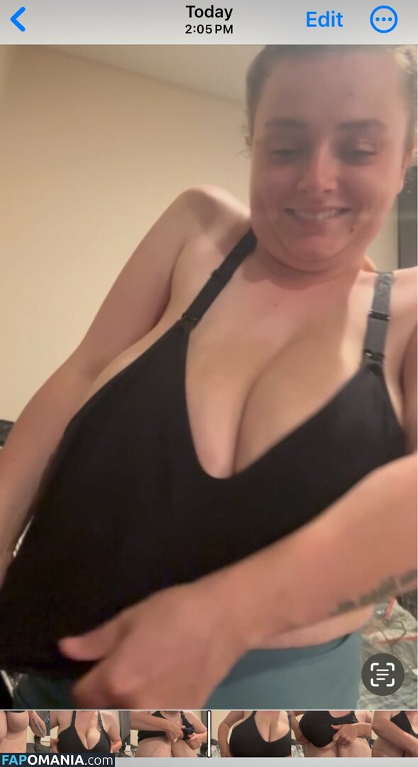 Lorelei Wilfong / https: / loreleiandromedawilfong / loreleiwilfong Nu OnlyFans  Photo fuitée #11